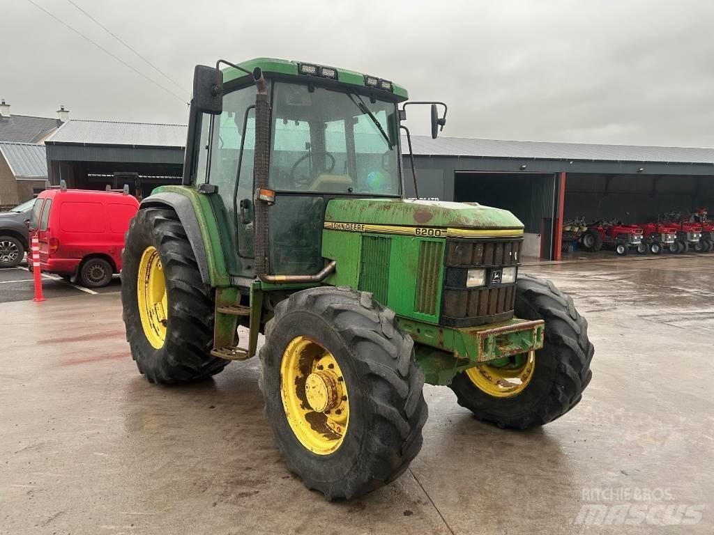 John Deere 6200 Трактори
