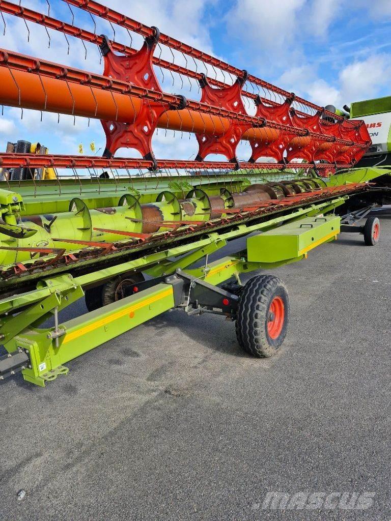 CLAAS Lexion 670 Комбайни