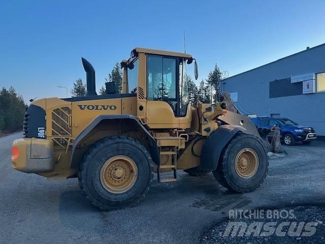 Volvo L90F Колесни товарачи
