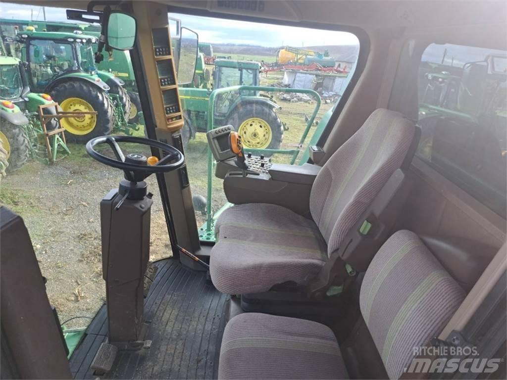 John Deere W650 Комбайни