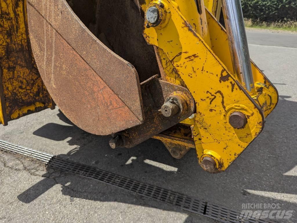 JCB 3 CX Товарач със заден ексватор