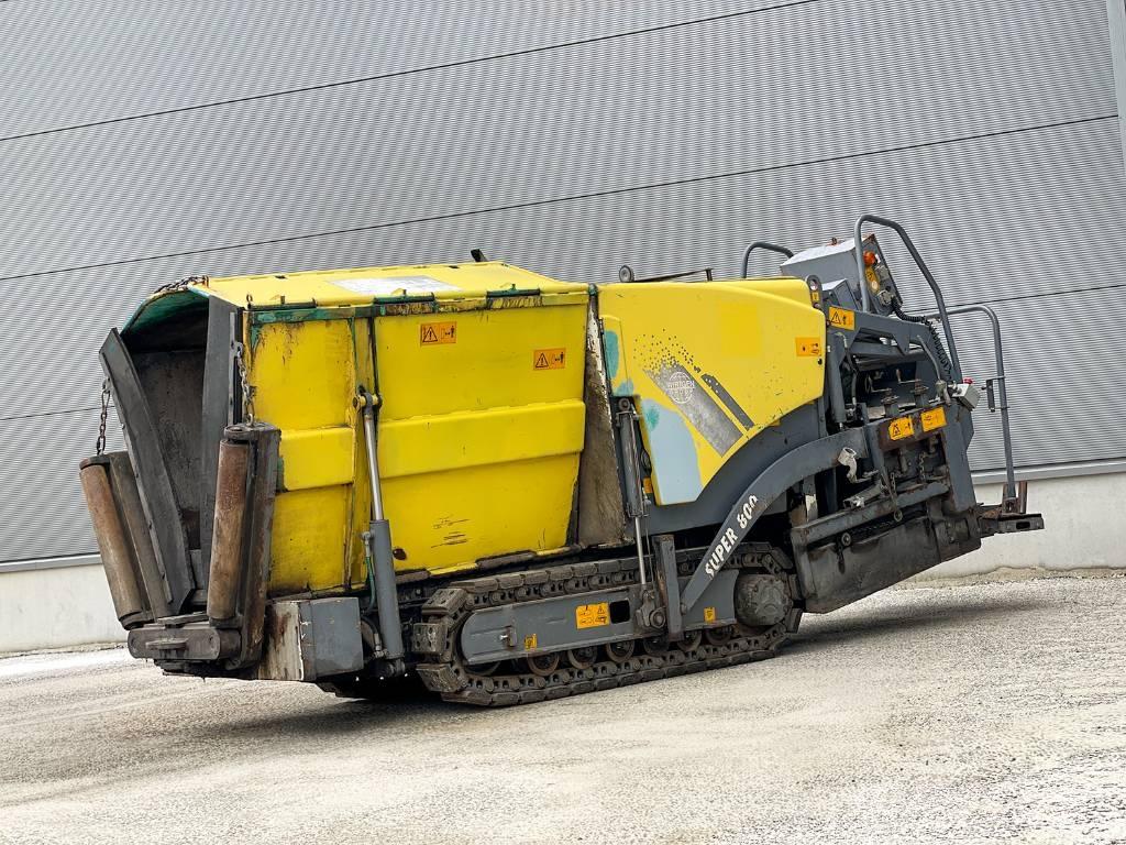 Vögele SUPER 800 Машини за асфалт