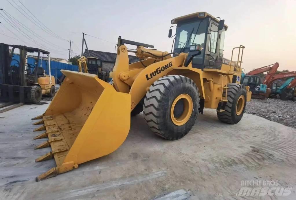 LiuGong 856 Колесни товарачи