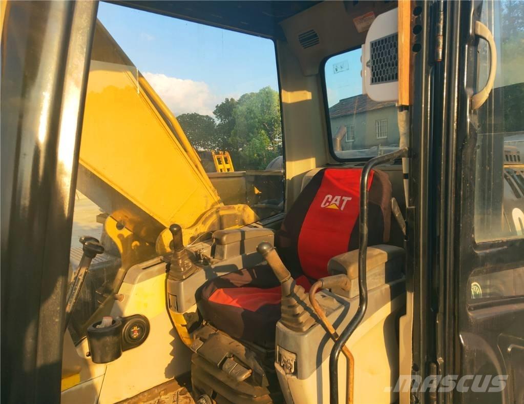 CAT 325D Верижен екскаватор