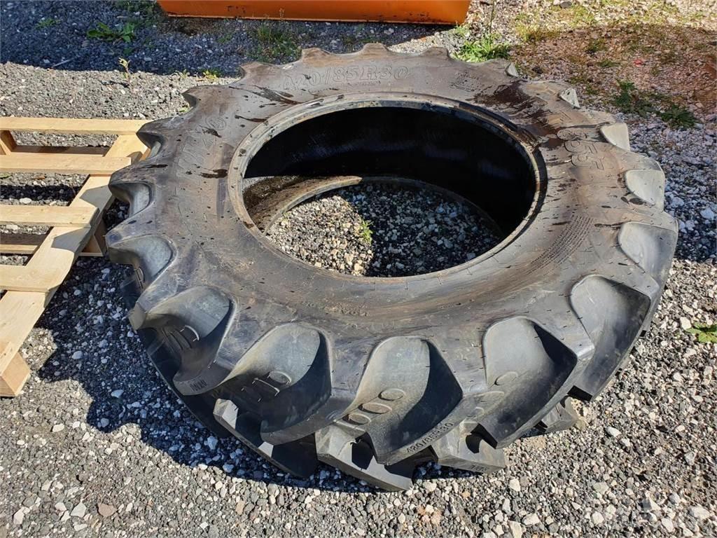 BKT 420/85R30 Колелета/Гуми