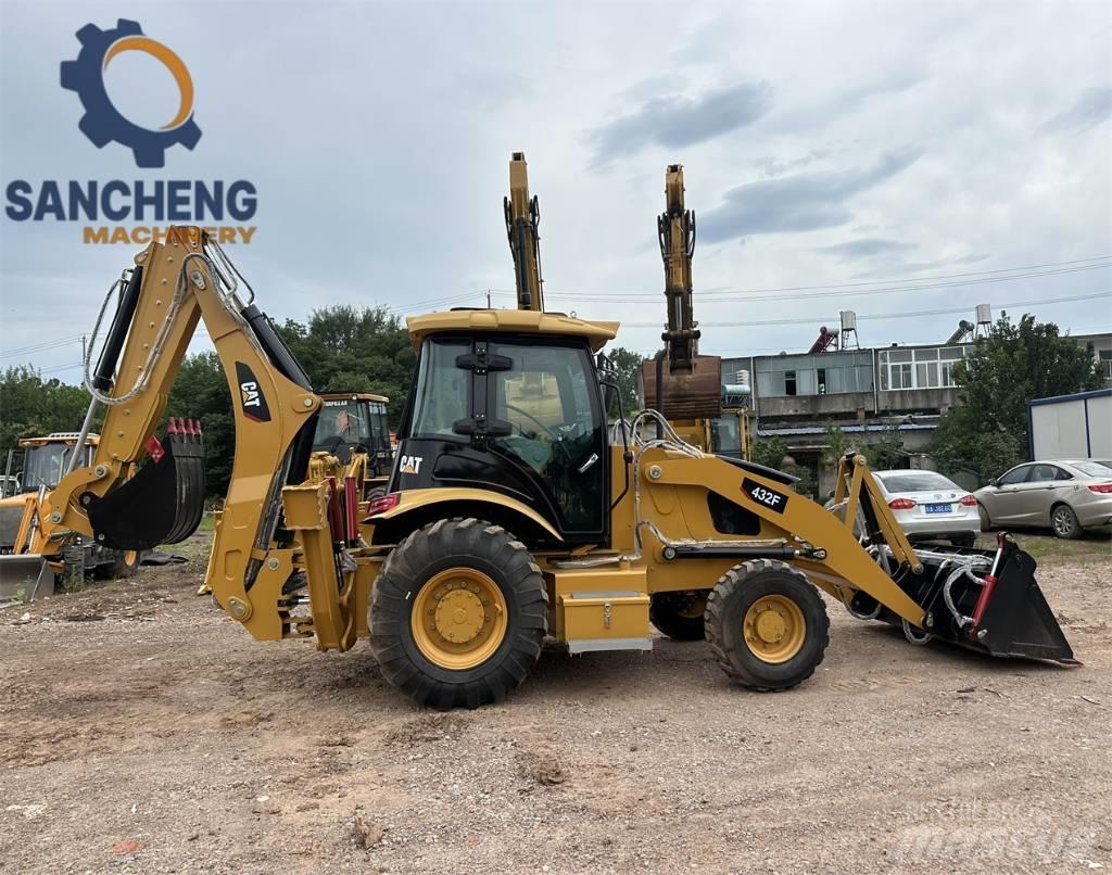 CAT 432F Товарач със заден ексватор