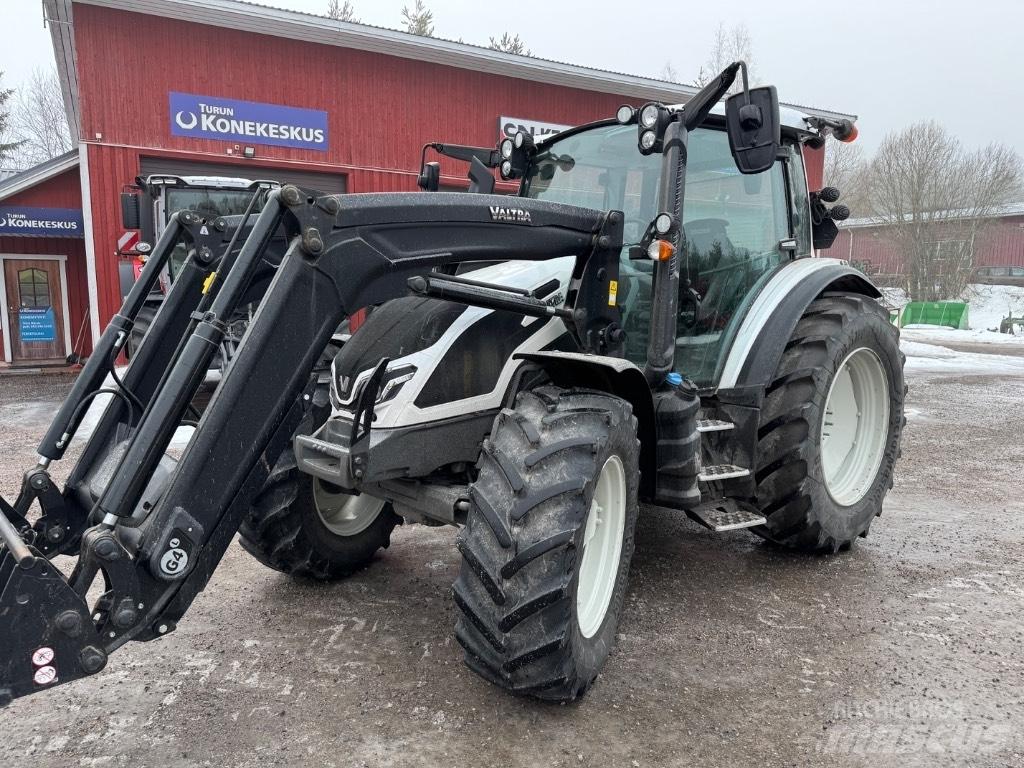 Valtra G 115 Active Трактори