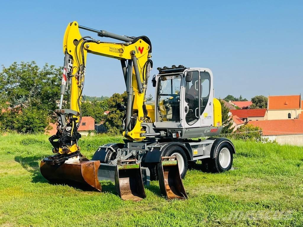 Wacker Neuson EW 100 Колесни екскаватори