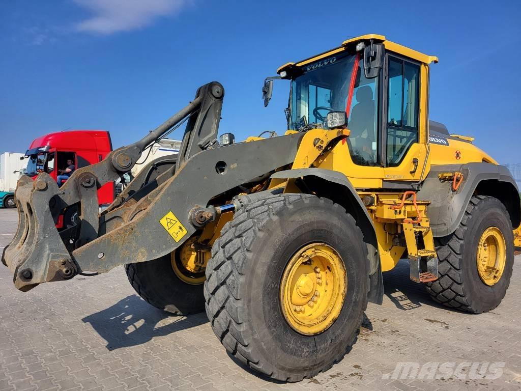 Volvo L 120 H Колесни товарачи