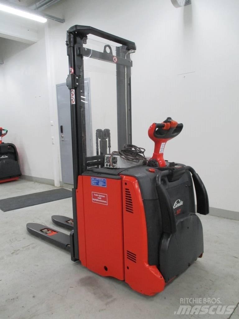 Linde L 12 AP Самоходни товарачи