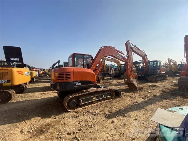 Doosan DX80 Мини екскаватори < 7 т