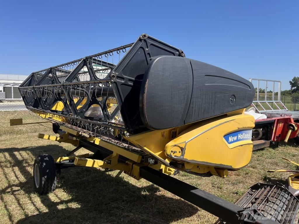 New Holland CSX 7060 Комбайни