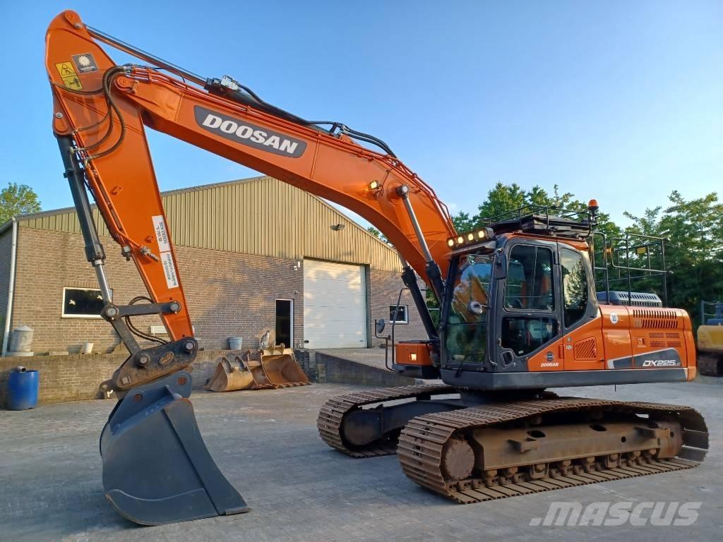 Doosan DX 225 LC-5 Верижен екскаватор