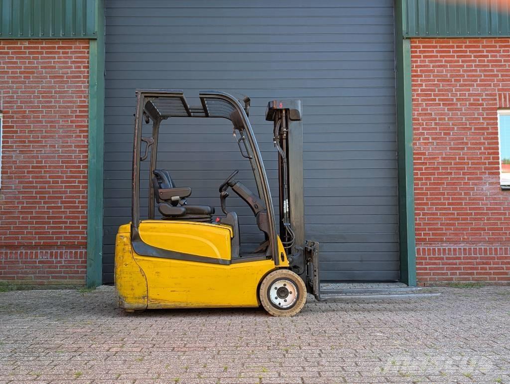 Yale ERP 20 VT Електрически вилични кари-повдигачи