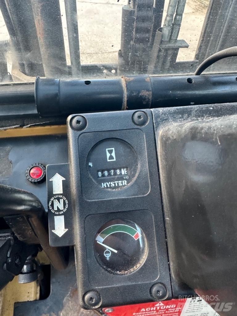 Hyster H3.00 Камиони с АГУ