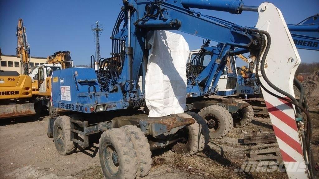 Liebherr A900-C Колесни екскаватори