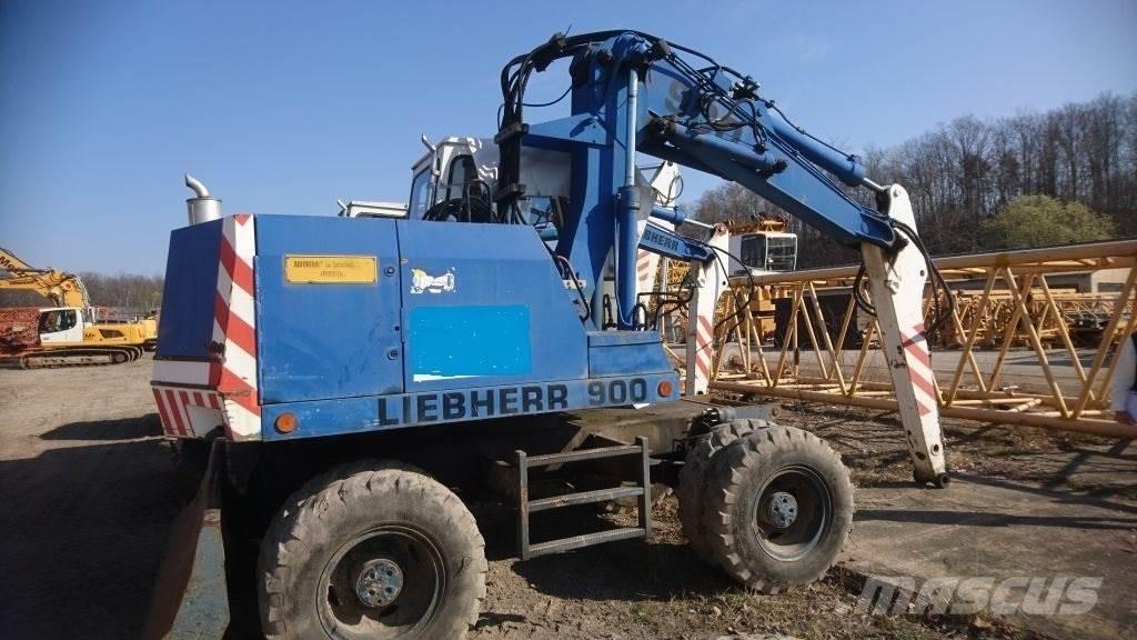 Liebherr A900-C Колесни екскаватори