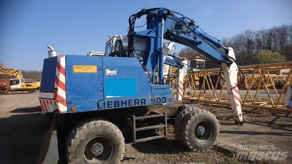Liebherr A900-C Колесни екскаватори
