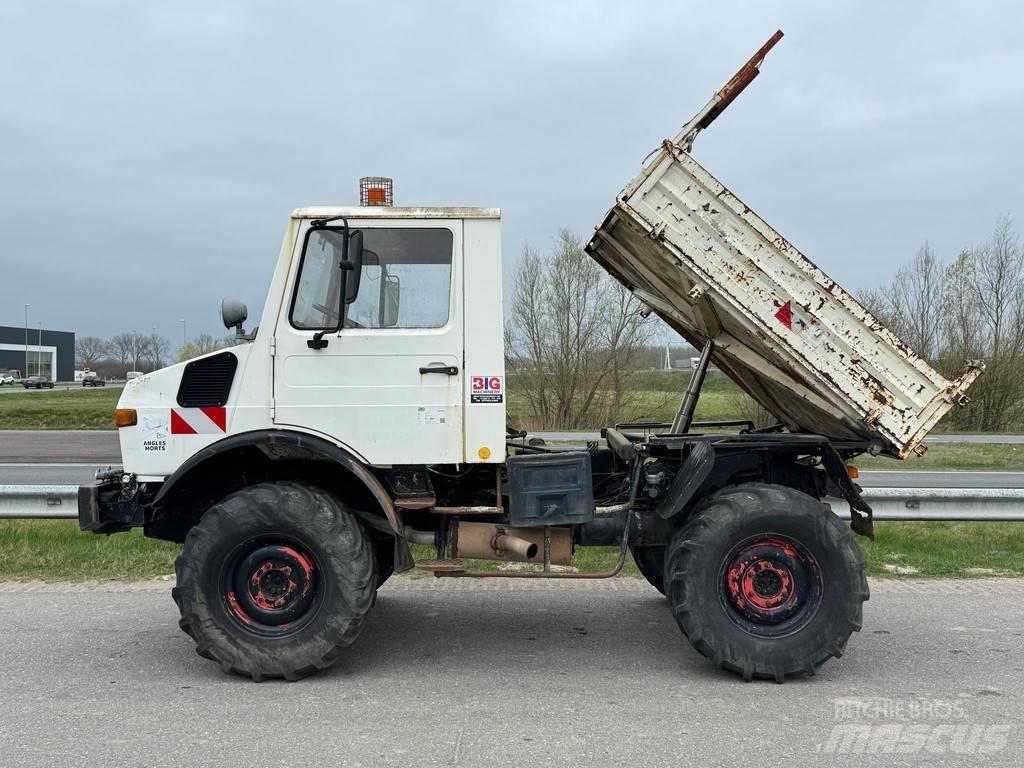 Mercedes-Benz 424 Самосвал
