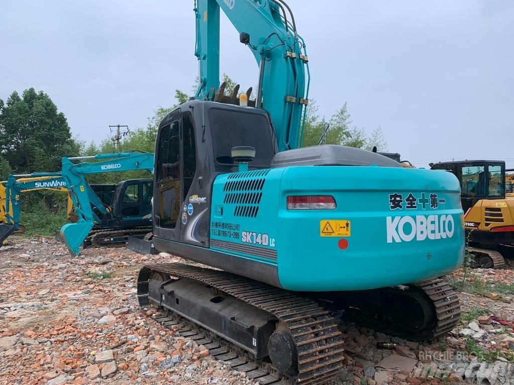 Kobelco SK 140 Средни екскаватори 7т - 12т