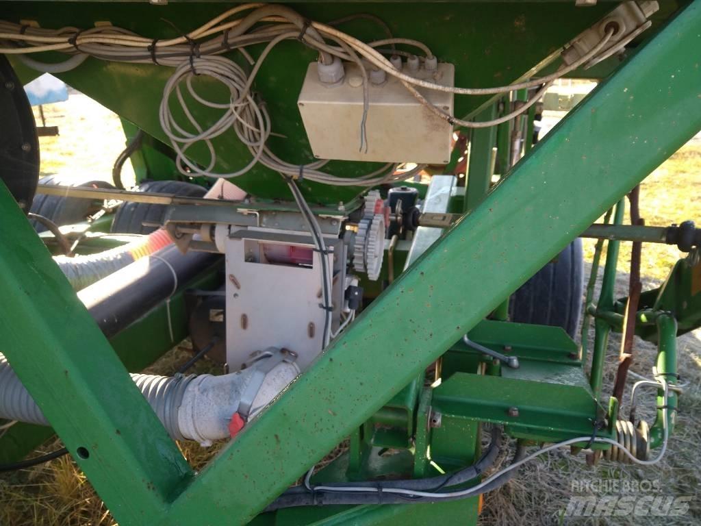 John Deere 740 A 9m Редосеялки