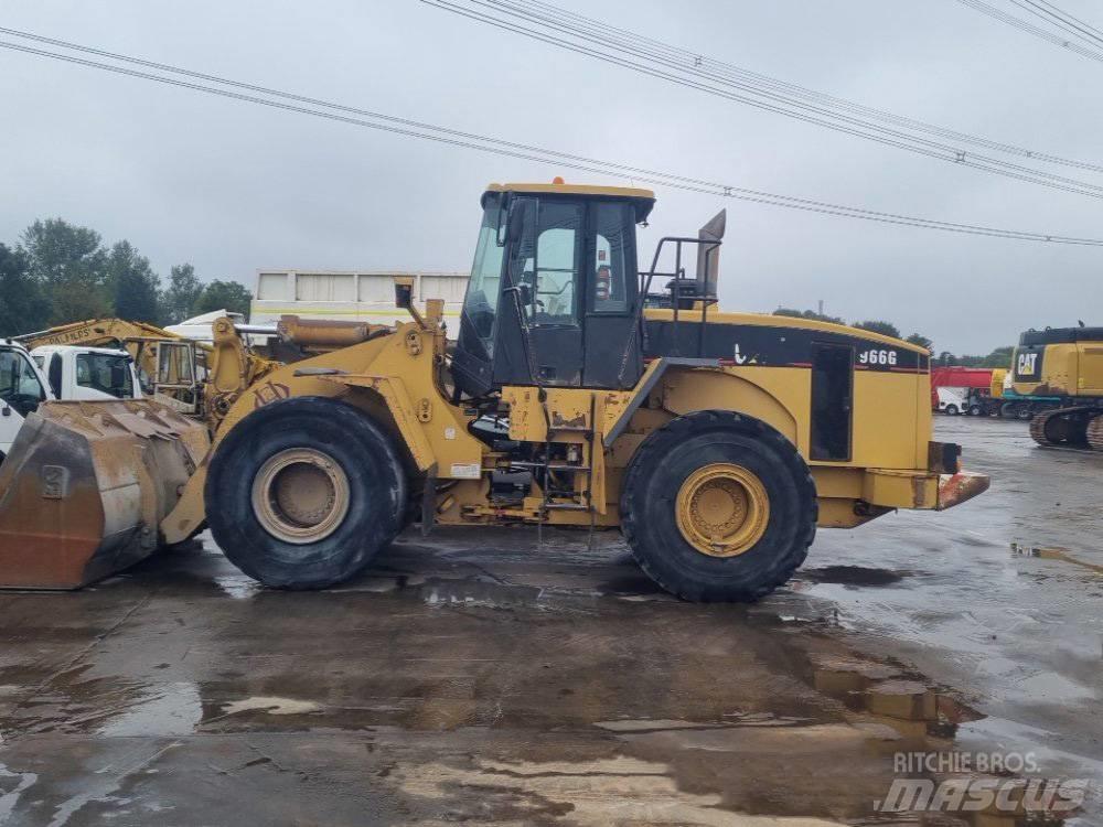 CAT 966 G Колесни товарачи