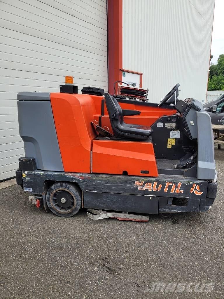Hako PB 45 DSLCE Скрубер сушилни

