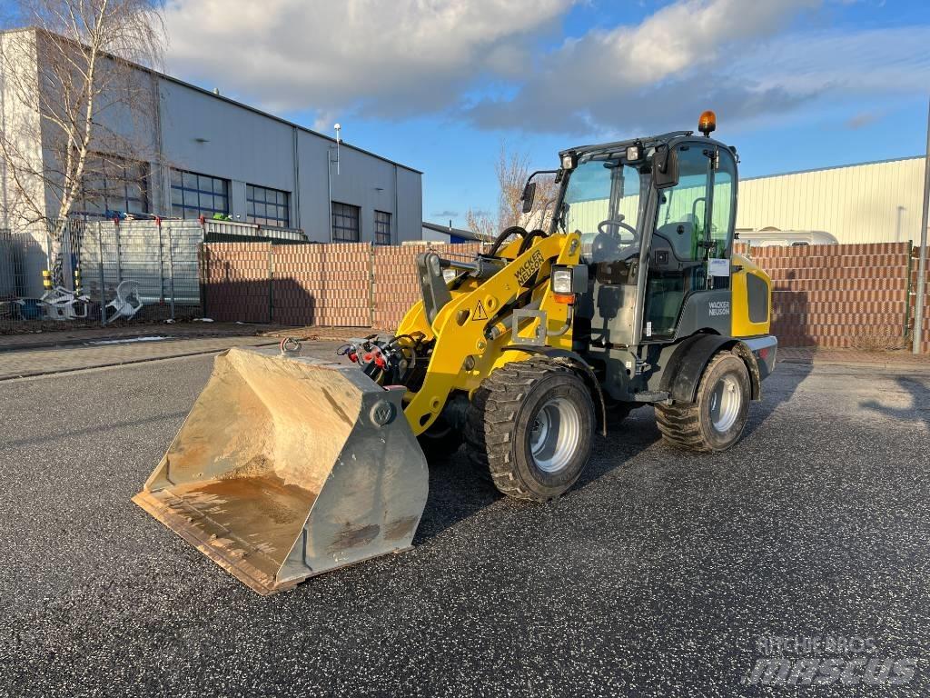 Wacker Neuson WL 32 Колесни товарачи