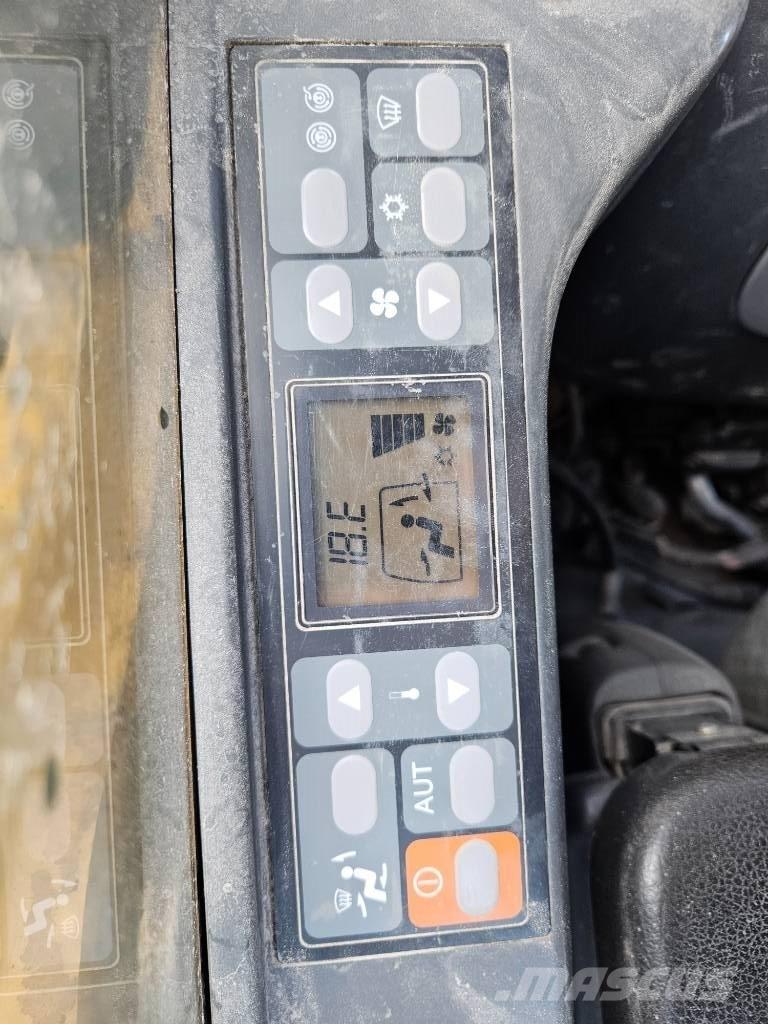 CAT 323 Верижен екскаватор