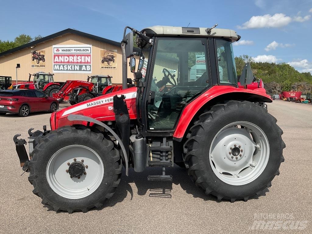 Massey Ferguson 5455 Трактори