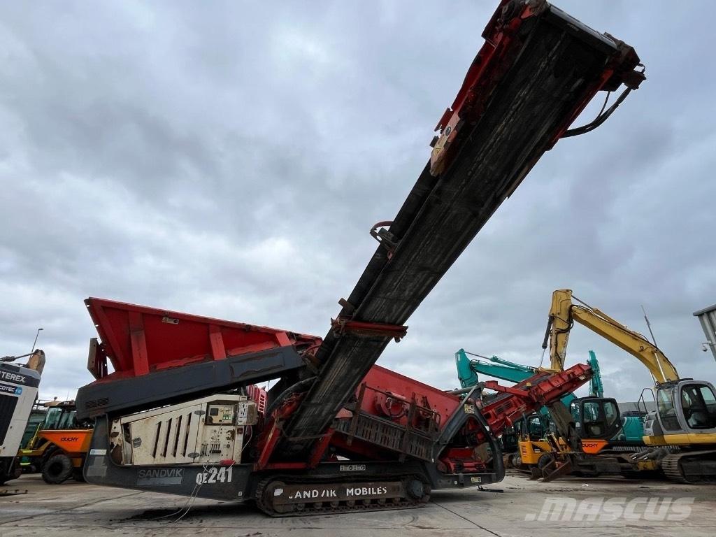 Sandvik QE 241 Пресяващи и Сортиращи