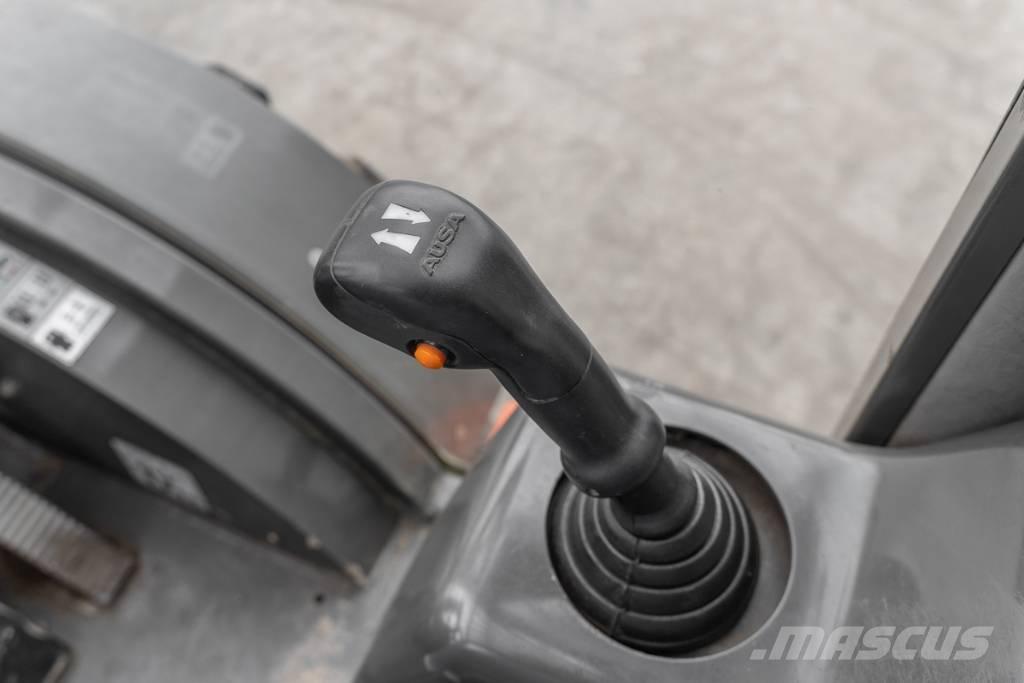 Ausa C 250 H X4 Дизелови камиони