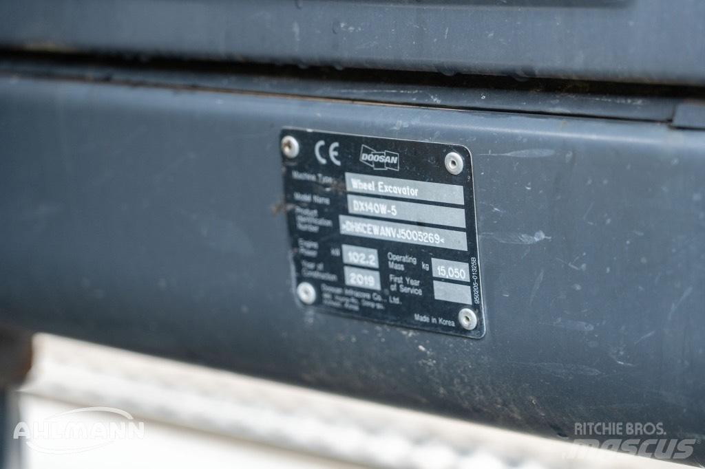 Doosan DX140W-5 Колесни екскаватори