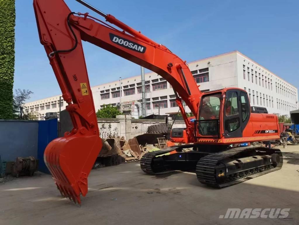 Doosan DX 300 Верижен екскаватор
