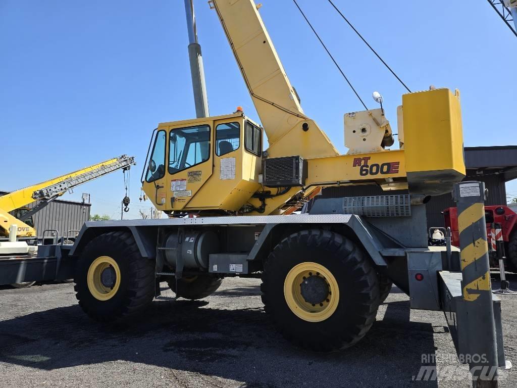 Grove RT 600 E Кранове за тежък терен