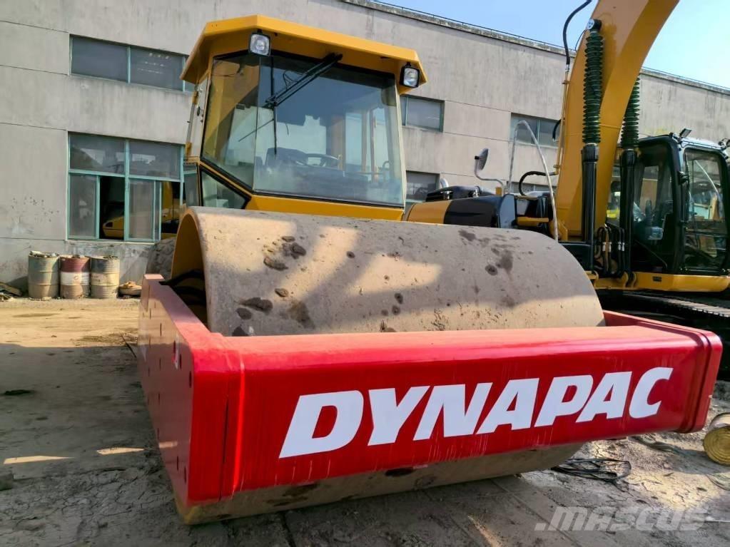 Dynapac ca602d Еднобарабанни ролки
