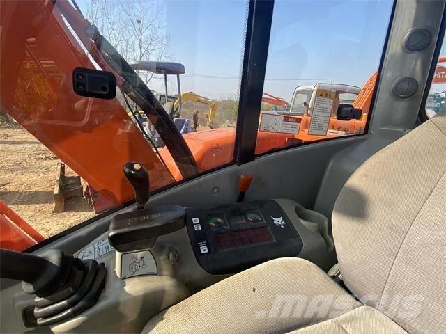 Doosan DX80 Средни екскаватори 7т - 12т