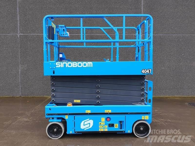 Sinoboom 4047 Телескопични повдигачи
