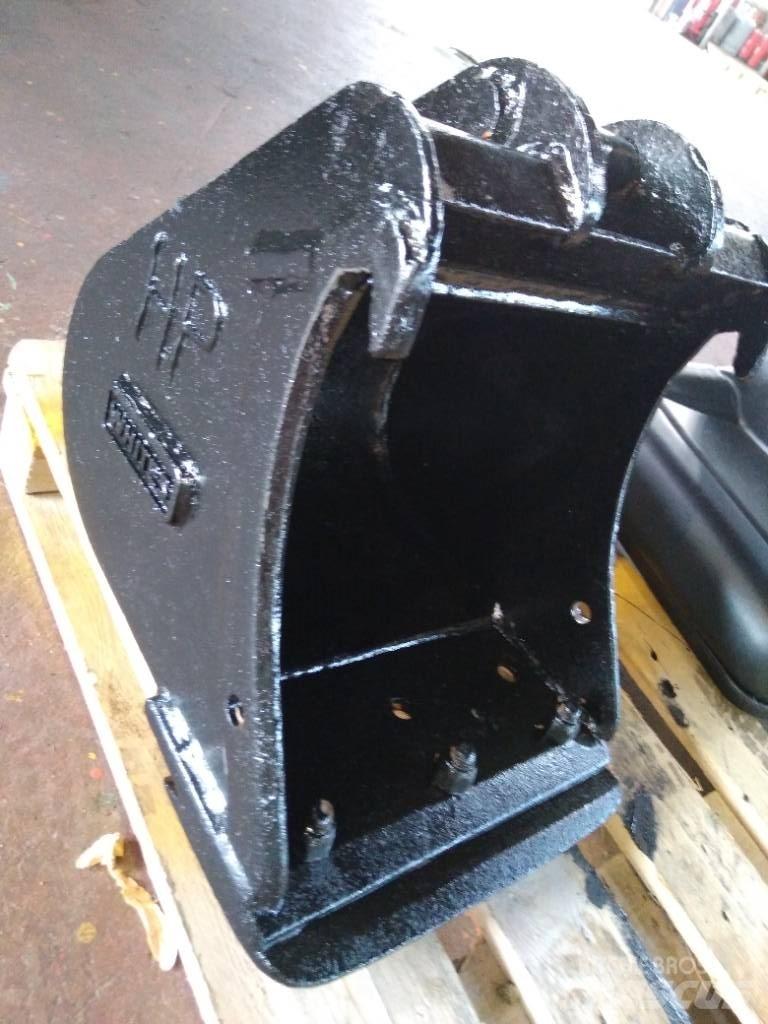 CAT 301.7 D Мини екскаватори < 7 т
