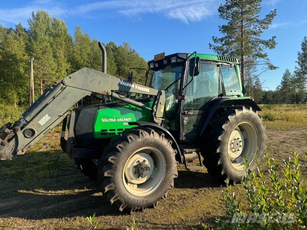 Valtra Valmet 6400 Трактори