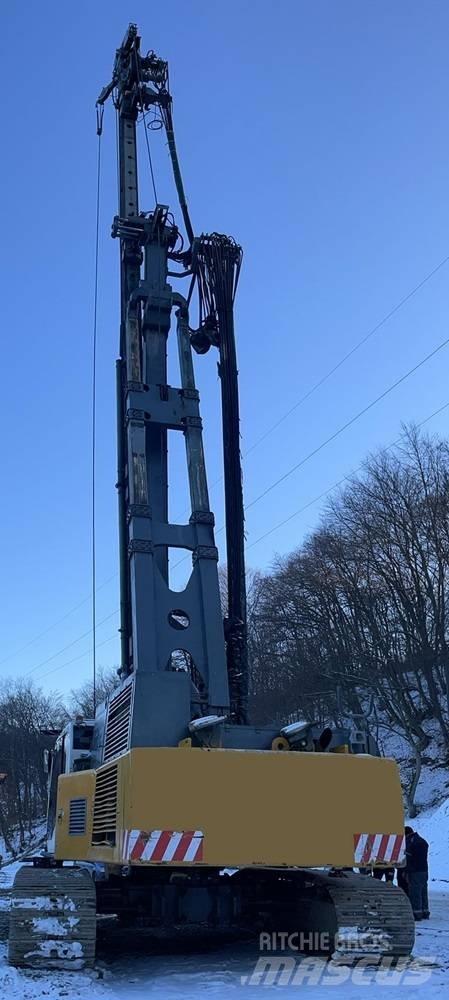 Liebherr LRB 155 Пилоти
