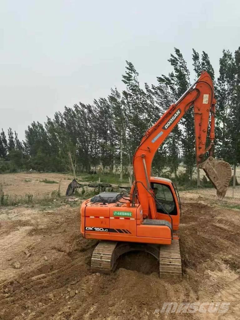 Doosan dx150 Верижен екскаватор