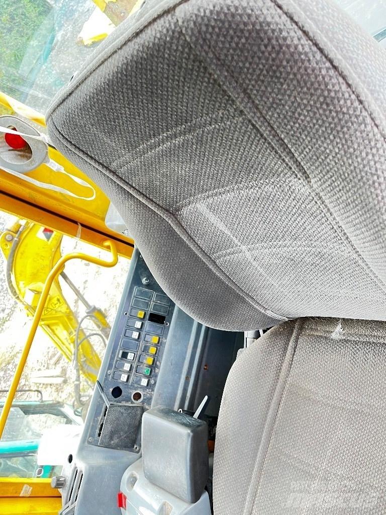 Volvo L 120 E Колесни товарачи
