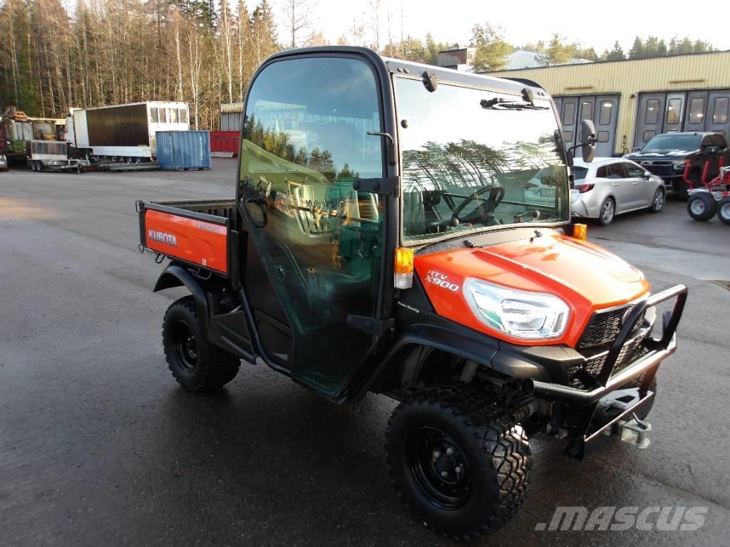 Kubota RTV-X 900 UTV
