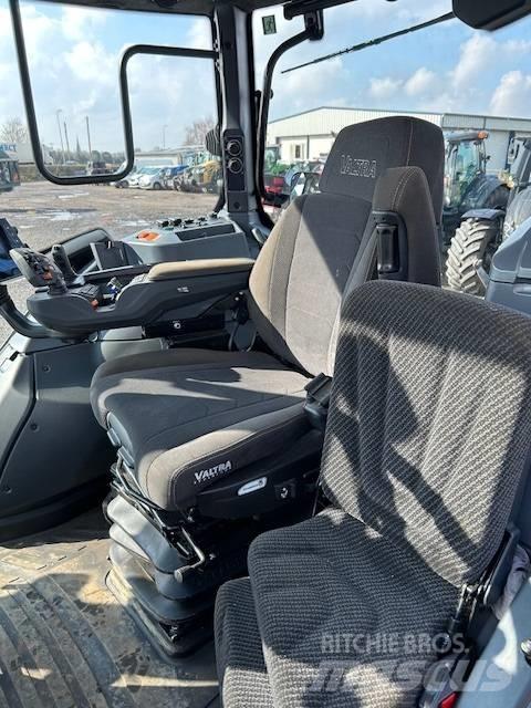 Valtra T 235 D Трактори