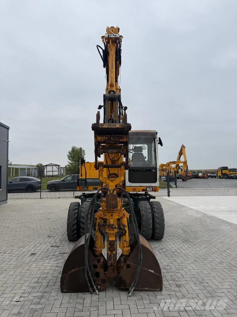 Liebherr A 312 Колесни екскаватори
