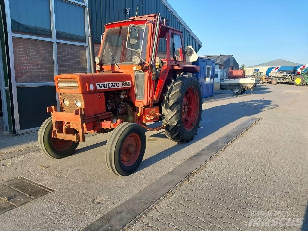 Volvo BM 500 Трактори