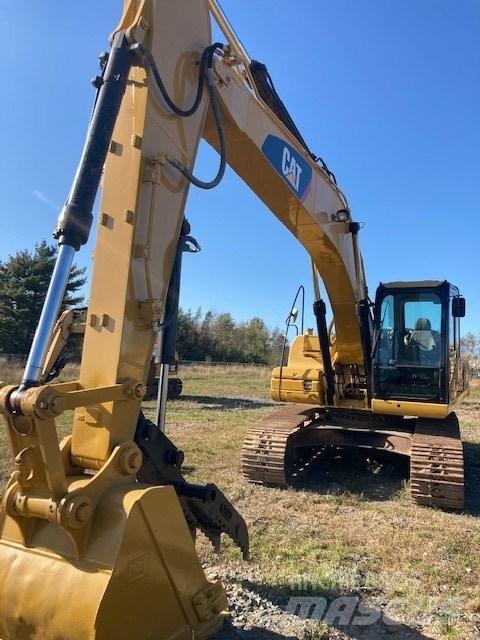 CAT 320 D Верижен екскаватор