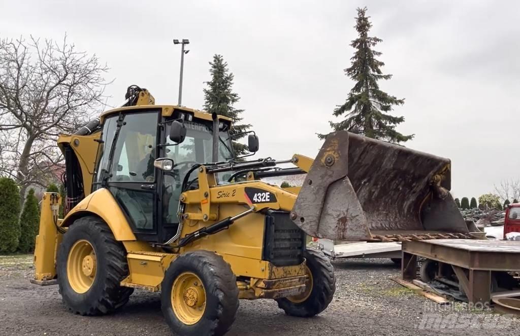 CAT 432 E Товарач със заден ексватор