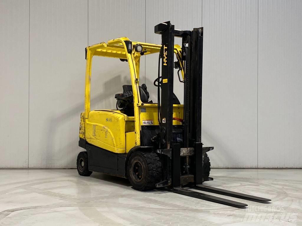 Hyster J3.0XN Електрически вилични кари-повдигачи